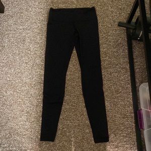 Lululemon leggings - mid rise waist